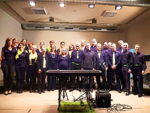 Der Chor lemotion gab ein Gastspiel in Musbach und wurde vom Publikum mit wahren Begeisterungsstürmen gefeiert.  Foto: Müller Foto: Schwarzwälder-Bote
