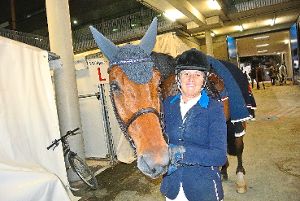 Zufrieden war Barbara Steurer-Collée mit ihren Auftritt beim BW-Hallenchampionat mit ihrem jungen Pferd Big Boy. Foto: Schwarzwälder-Bote