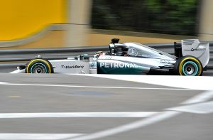 Das Formel-1-Team von Mercedes hat den Titelsponsor Petronas langfristig an sich gebunden. Foto: dpa