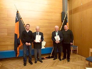 Martin Schättle mit Rudi Hug (60 Jahre), Jürgen Flaig (25 Jahre) und Präses Thomas Brehm (von links) Foto: Kolpingsfamilie Foto: Schwarzwälder-Bote