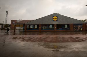 In Supermärkten in Schleswig-Holstein waren in der vergangenen Zeit Nähnadeln in Hackfleisch entdeckt worden. Foto: dpa