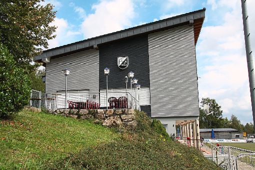 Der FC Schonach will die Terrasse beim Vereinsgasthaus Volltreffer um zehn Meter verlängern. Foto: Börsig-Kienzler Foto: Schwarzwälder-Bote