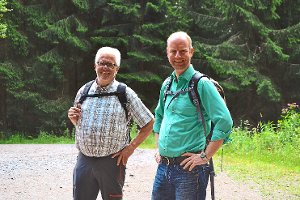 Wanderführer und Gemeinderat Ulli Schmelzle (links) mit FDP-Landtagsabgeordnetem  Timm Kern. Foto: Büro Kern Foto: Schwarzwälder-Bote