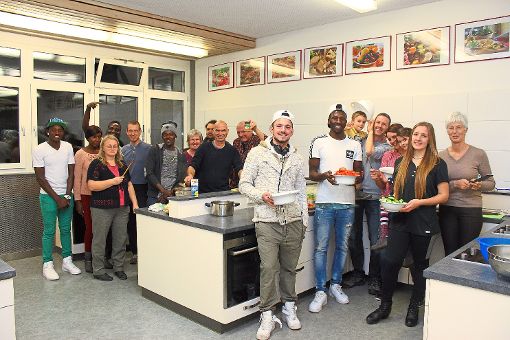 Gemeinsam zu kochen machte allen Beteiligten Spaß. Foto: Geisel Foto: Schwarzwälder-Bote