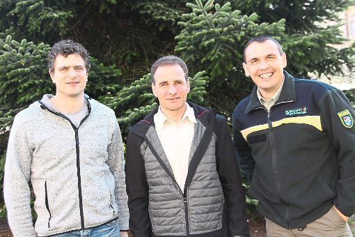 Die gewählten Köpfe der Jagdgenossenschaft Villingen-Schwenningen: Jürgen Neininger (von links), Matthias Lienhardt und Roland Brauner.  Foto: Heinig Foto: Schwarzwälder-Bote