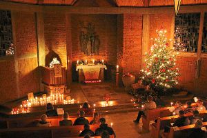 Christnacht in der Thomaskirche in Ebingen – seit 40 Jahren Foto: Merz Foto: Schwarzwälder-Bote