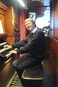 Der Ausführende, Wolfgang Zerer, war bereits mit 28 Jahren Professor für Orgelspiel.   Foto: Archiv Foto: Schwarzwälder-Bote