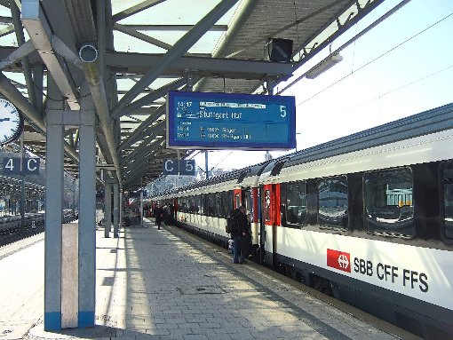 Zur Ertüchtigung der Gäubahn  Stuttgart–Zürich  wird seit langem viel geredet. Doch auf deutscher Seite liegt ausbaumäßig vieles im Argen. Foto:  Archiv