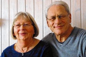 Veronika und Egon Oschwald aus Seppenhofen sind seit 50 Jahren verheiratet.  Foto: Bächle Foto: Schwarzwälder-Bote