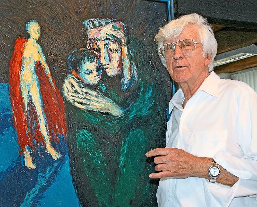 Der Künstler Wilfried Koch vor einem seiner zahlreichen Werke. Foto: Redaktion Villingen