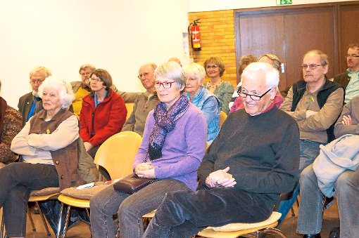 Zahlreiche Hesse-Liebhaber nutzten die Gelegenheit, bei der Vortragsreihe des Schwäbischen Albvereins in die Welt des Dichters einzutauchen.  Fotos: Schlenker Foto: Schwarzwälder-Bote