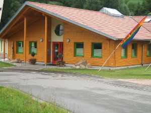 Die Einrichtung einer Kinderkrippe im Gutacher Kindergarten hat jetzt Mehrkosten von rund 60 000 Euro verursacht. Foto: Gräff