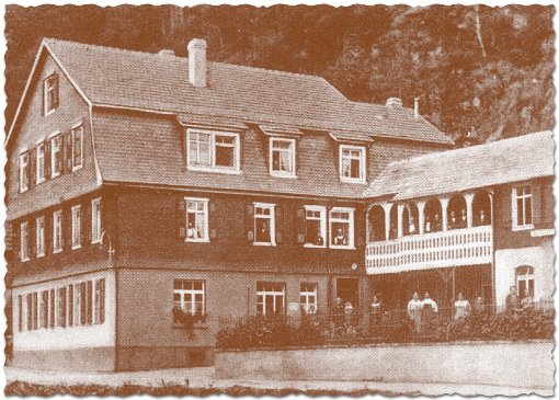 Ein großzügiges Krankenhaus, wie man es 1927 selten fand. Heute lässt das Wohnhaus die Grundstruktur erahnen. Foto: Stadt Schiltach Foto: Schwarzwälder-Bote