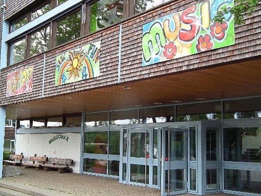 In Neuweiler wird um den Erhalt der Waldschule möglichst in einer Kooperation mit der GMS Neubulach gekämpft. Foto: Stocker Foto: Schwarzwälder-Bote