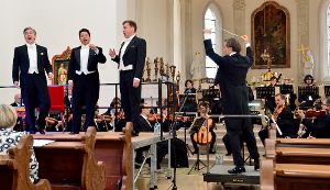 Mit einem fulminanten O sole mio ging es in die Pause: Das Konzert in der Stiftskirche war der Höhepunkt der Horber Musiktage. Fotos: Morlok Foto: Schwarzwälder-Bote