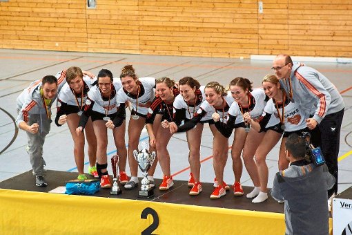 Die erste Enttäuschung über das verlorene Finale war schnell verflogen: Das Team des TSV Calw freute sich über eine tolle Leistung und Platz zwei bei der deutschen Meisterschaft. Foto: Kraushaar