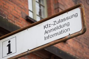 Wie haben die Kfz-Zulassungsstellen in der Region geöffnet? Foto: Arne Immanuel Bänsch/dpa