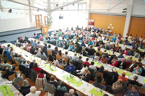 Rund 250 Besucher kamen zum Seelsorge-Impulstag im Schulungszentrum der Liebenzeller Mission. Foto: Weik Foto: Schwarzwälder-Bote