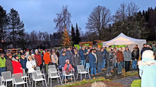 Einmal mehr ist das Lichterfest im Königsfelder Kurpark ein Besuchermagnet. Foto: Karlheinz Hoffmann
