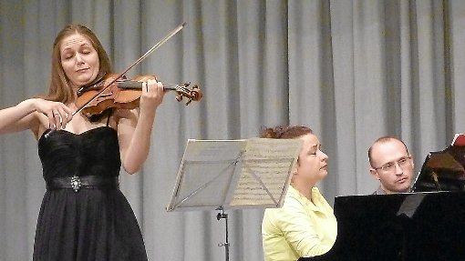 Die einfühlsamen Gesichter der Interpreten passten zu den gefühlvollen Klängen beim Sommermusikkonzert in der Stadthalle.  Foto: Kosowska-Németh Foto: Schwarzwälder-Bote