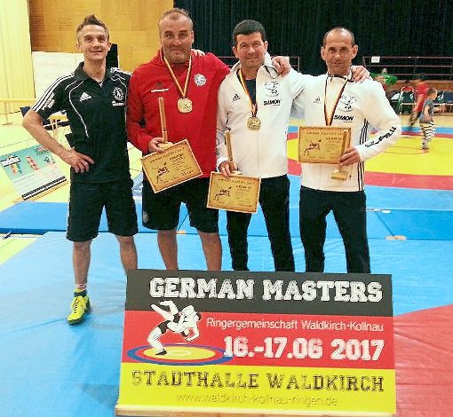 Freuen sich über die Erfolge in Waldkirch: Steffen Armbruster, Thomas Summ, Jörg Niemann und Uwe Schullian (von links).  Foto: Frei
