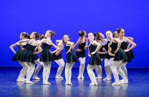 Der Tanznachwuchs der John Cranko Schule Foto: Stuttgarter Ballett/Roman Novitzky