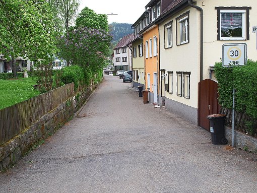 In der Birkenstraße wird  die Abwasser- und Wasserleitung ausgetauscht.       Foto: Ziegelbauer Foto: Schwarzwälder-Bote