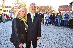 Freuen sich über die Wiederwahl: Martin Buchwald mit Ehefrau Silke. Foto: Kunert