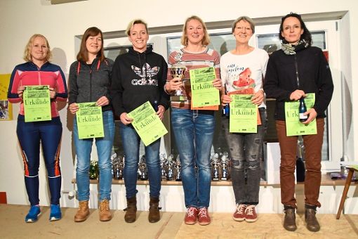 Strahlende Gesichter bei den Sieger-Damen des Cool-Runner-Berglaufs in Oberkollbach  Foto: SV Oberkollbach Foto: Schwarzwälder-Bote