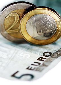 Jeder Euro ist willkommen – auch in Obernheim. Foto: Berg Foto: Schwarzwälder-Bote