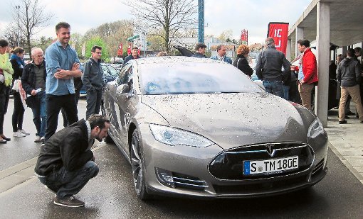 Auf dem Rottweiler Zukunftsmarkt sind auch Autos zu sehen, die ganz auf den Elektroantrieb setzen. Foto: privat Foto: Schwarzwälder-Bote