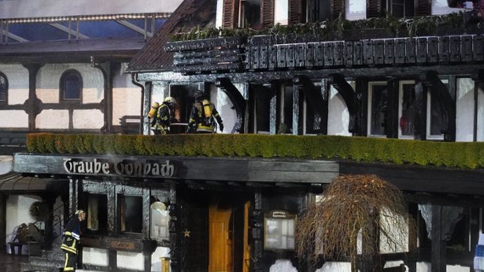 Dach nach Brand in Traube Tonbach eingestürzt
