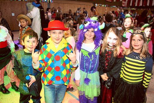 Viele schön verkleidete Kinder tummelten sich in der Markgrafenhalle. Foto: Köncke Foto: Schwarzwälder-Bote