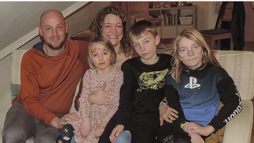 Sebastian (von links) und Astrid Mauch waren mit ihren Kindern Lea, Samuel und Noah auf Weltreise. Foto: Christel Paskal