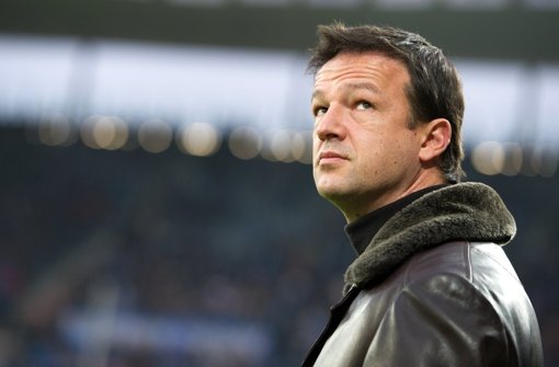 VfB-Sportvorstand Fredi Bobic soll offenbar nach dem BVB-Spiel entlassen werden. Foto: dpa