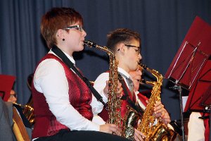 Neben erfahrenen und routinierten Musikern spielen in der Hornberger Stadtmusik auch erfreulich viele junge Leute. Foto: Schwarzwälder-Bote