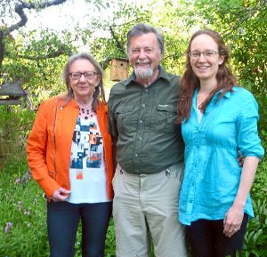 Christa Hanser, Beat Dippon und Marie Holler (von links) werden für die nächsten vier Jahre  Sprecher der Nabu-Ortsgruppe Rosenfeld.  Foto: Holler Foto: Schwarzwälder-Bote