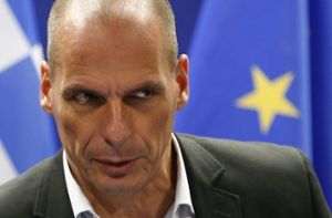 Der griechische Finanzminister Gianis Varoufakis hat zugegeben, mit seinem Handy Tonaufnahmen vom informellen Treffen der Eurogruppe gemacht zu haben. Foto: EPA