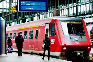 Auch in Zukunft sollen die Züge aus dem Zollernalbkreis direkt in den Stuttgarter Hauptbahnhof rollen. Dafür will der Kreistag etwas tun – aber nicht sinnlos Geld ausgeben. Foto: Symbolfoto: Murat