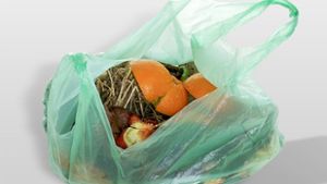 Landratsamt startet Aktion gegen Plastiktüten im Biomüll