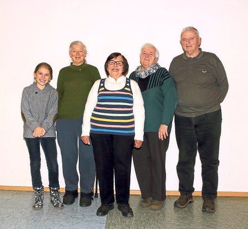 Die erfolgreichsten Spielteilnehmer (von links): Saskia Sturtzel, Rita Kugler, Draga Fiedler, Ursula und Gerhard Schittenhelm. Foto: Hackstock Foto: Schwarzwälder-Bote