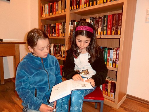 Der Besuch der katholischen Bücherei war ein Höhepunkt für die Schüler. Foto: Kaltenbach Foto: Schwarzwälder-Bote