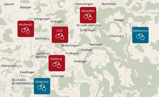Vier Standorte auf Rottweiler Gemarkung (rot) sowie je einer in Weigheim und in Meßstetten (blau) sind im Gespräch. Foto: maps4news.com, Rörsch