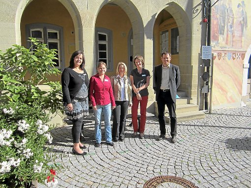 Von links: Katrin Edinger, Anna Hofmann, Antje Holzäpfel, Andrea Flüchter und Peter Klein. Foto: Lück Foto: Schwarzwälder-Bote