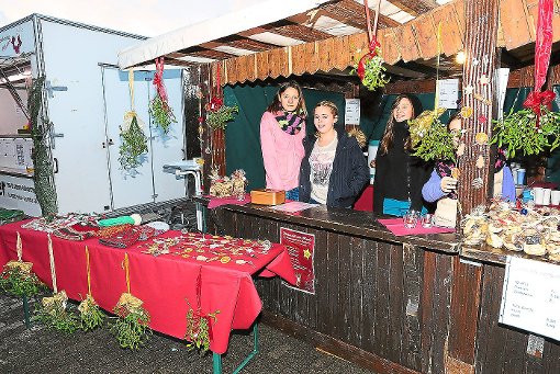 Ein vielfältiges Angebot wird an den Ständen des  Weihnachtsmarkts bereit gehalten. Foto: Verein Foto: Schwarzwälder-Bote