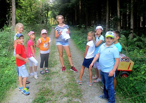 Die Teilnehmer  auf Abenteuerwanderung Foto: Familienzentrum Foto: Schwarzwälder-Bote