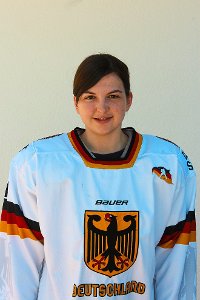 Jennifer Richter spielt Eishockey in der Nationalmannschaft. Foto: Privat