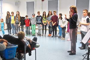 18 Wildberger Musikschüler zeigten beim jüngsten Talentbühnen-Konzert ihr Können. Foto: Schneeberg Foto: Schwarzwälder-Bote