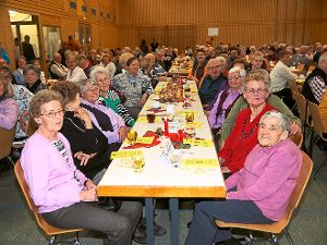Stunden der Besinnung und der Freude erlebten ältere Bürger aus Bösingen und Herrenzimmern. Foto: Schwarzwälder-Bote