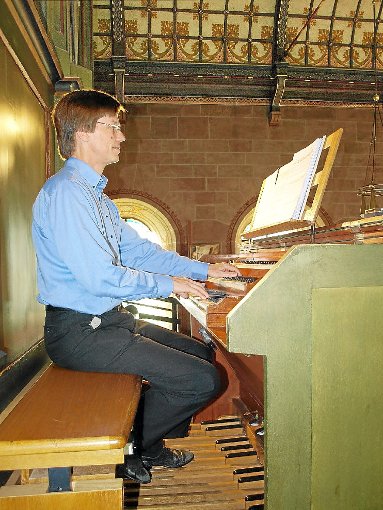 Matthias Krampe wagte ein Experiment: Er spielte Musik von Wagner und Verdi auf der Orgel. Foto: Glaser Foto: Schwarzwälder-Bote
